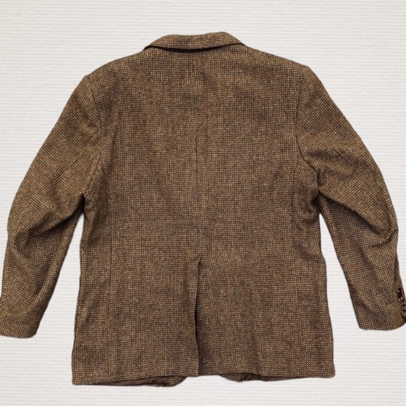 SOLD Men’s Vintage Wool Two Button Front Brown Tweed Sport Coat - Picture 2 of 7